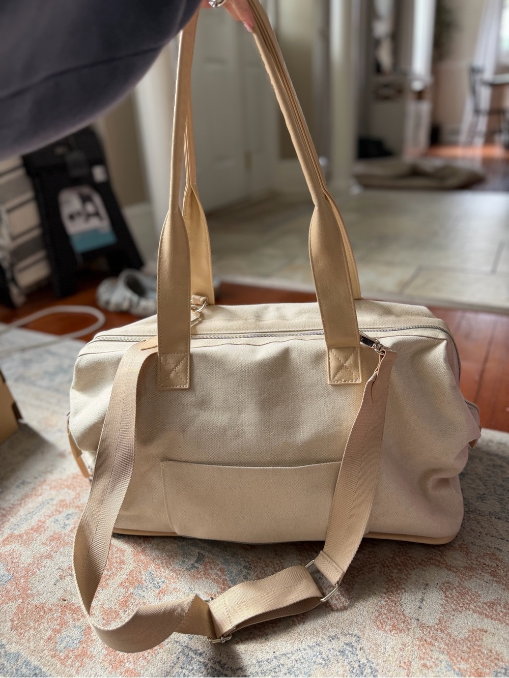BEIS Weekender Bag MISSING Bottom Attachment
